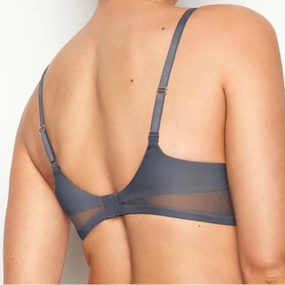 Victoria’s Secret Very Sexy Push Up  Plunge Bra 32DDD - Picture 2 of 7